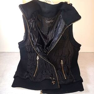 Fluffy Puffer Vest 🖤✨